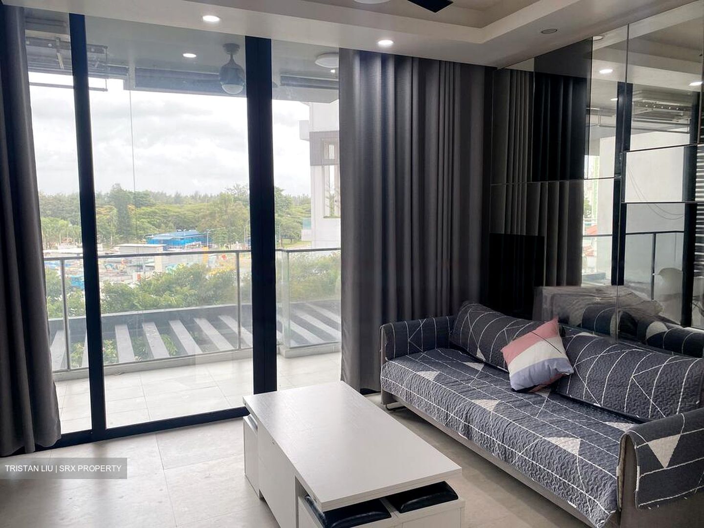 Fulcrum (D15), Condominium #458911621